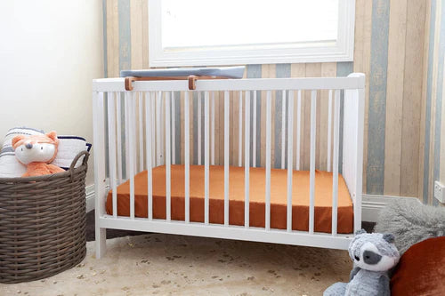 Dainty Cot - White