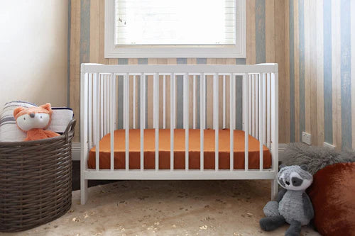 Dainty Cot - White