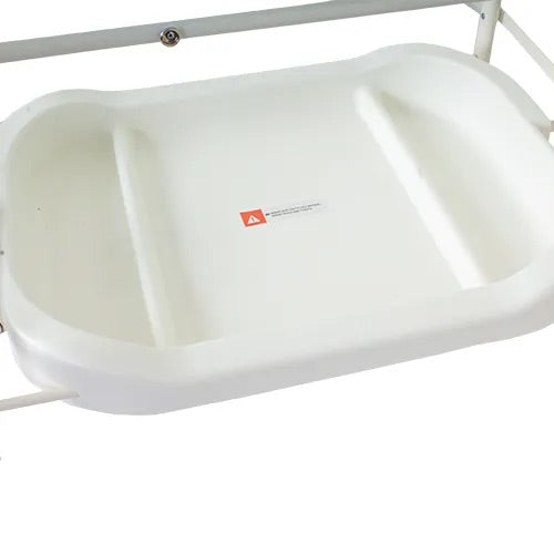Celeste Change Table and Bath - Leaves