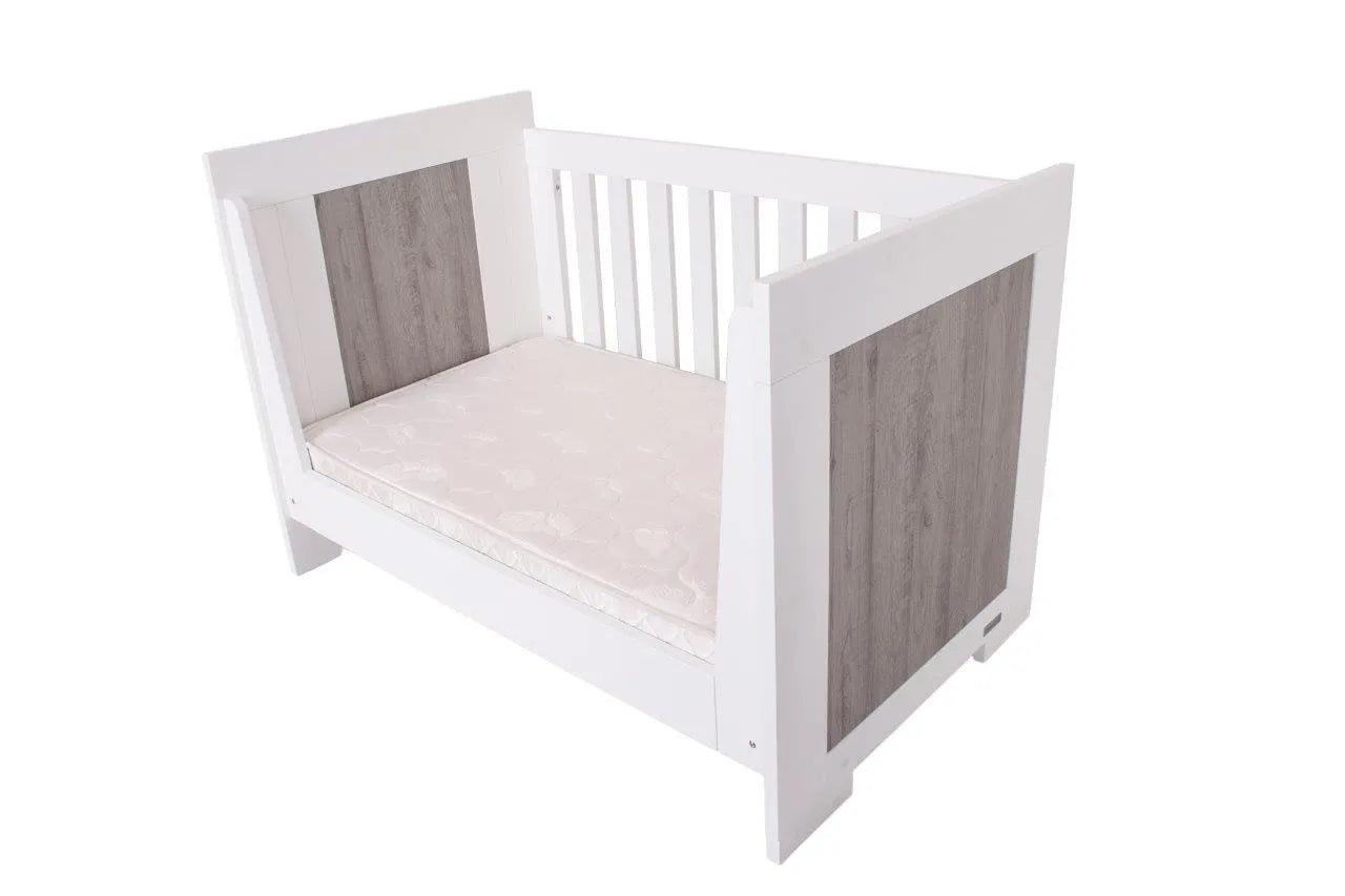 Lucca Cot – White & Ash