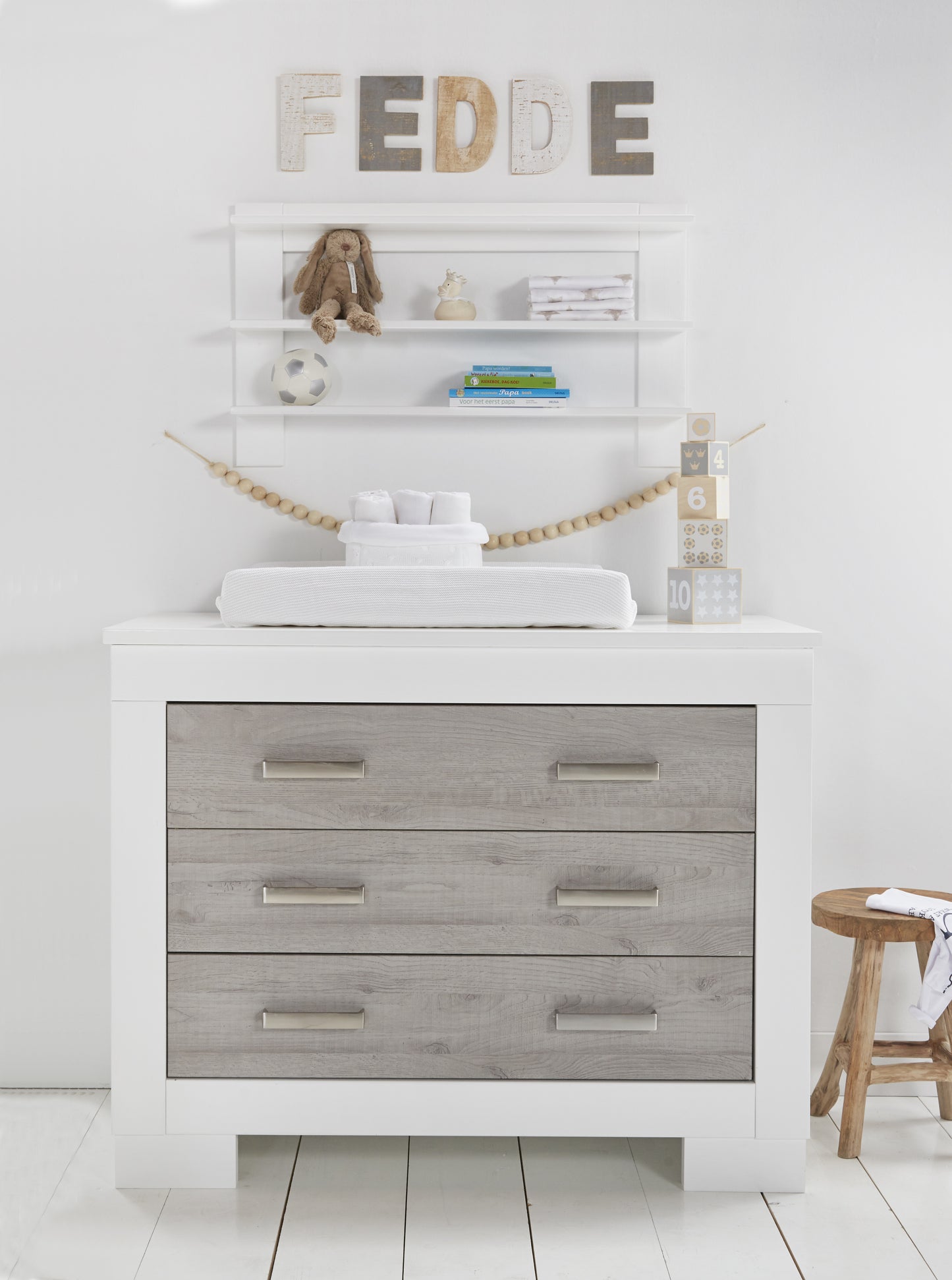 Lucca Chest - White & Ash