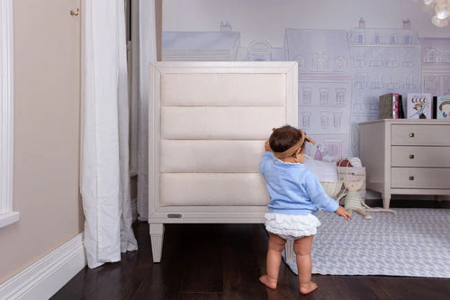 Vienna Chest - Warm White