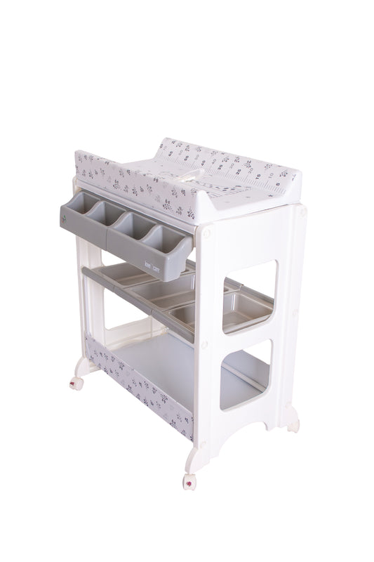 Omega Change Table - Giraffe